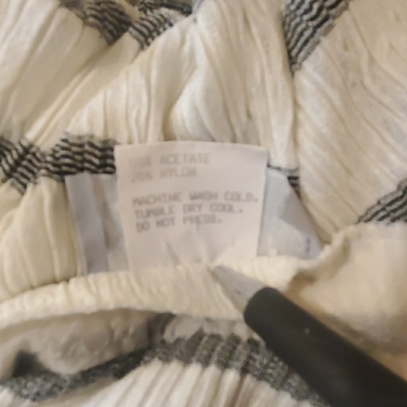 ARTHUR MAX Cream Striped Blouse Size L - Picture 8 of 8